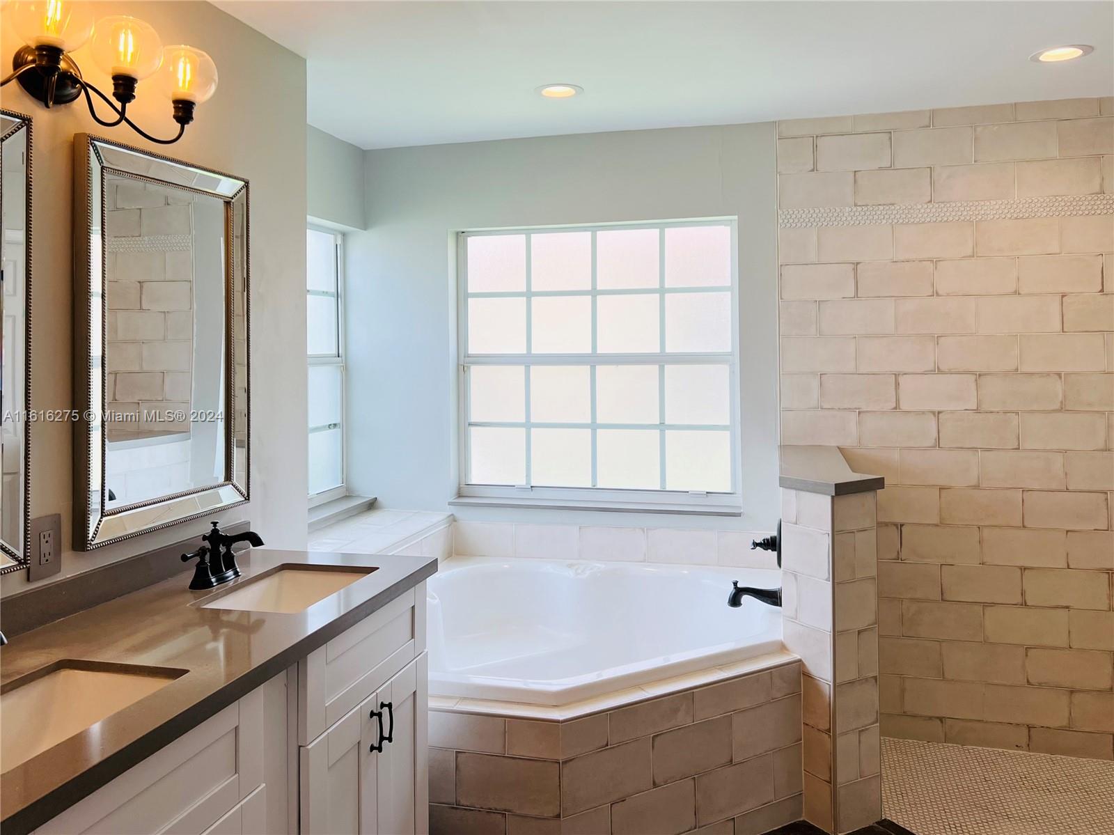 FOREST RIDGE SINGLE FAMIL - Residential