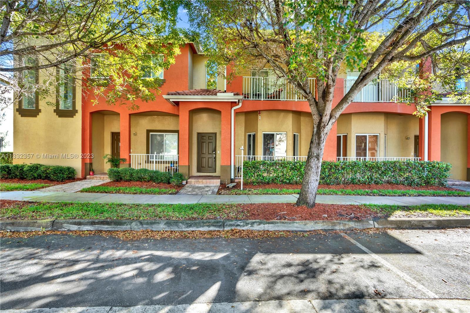 TOWNGATE NORTH - Residential