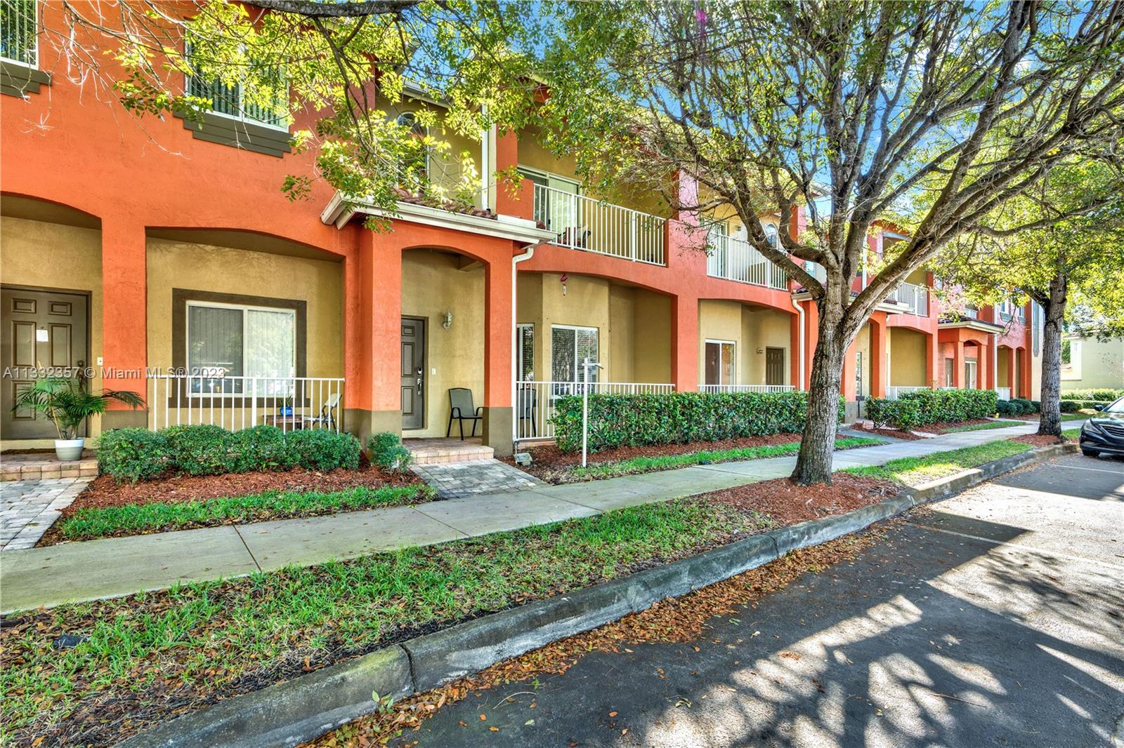 TOWNGATE NORTH - Residential