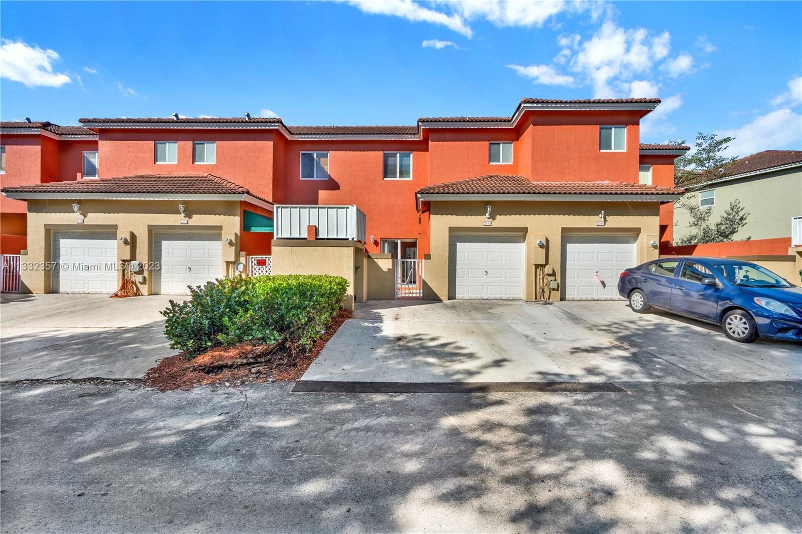 TOWNGATE NORTH - Residential