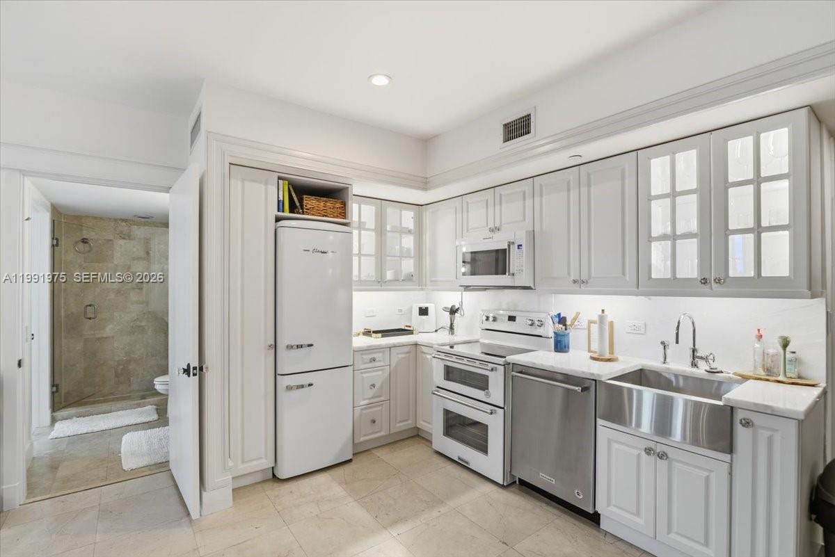 WIND CONDO - Residential