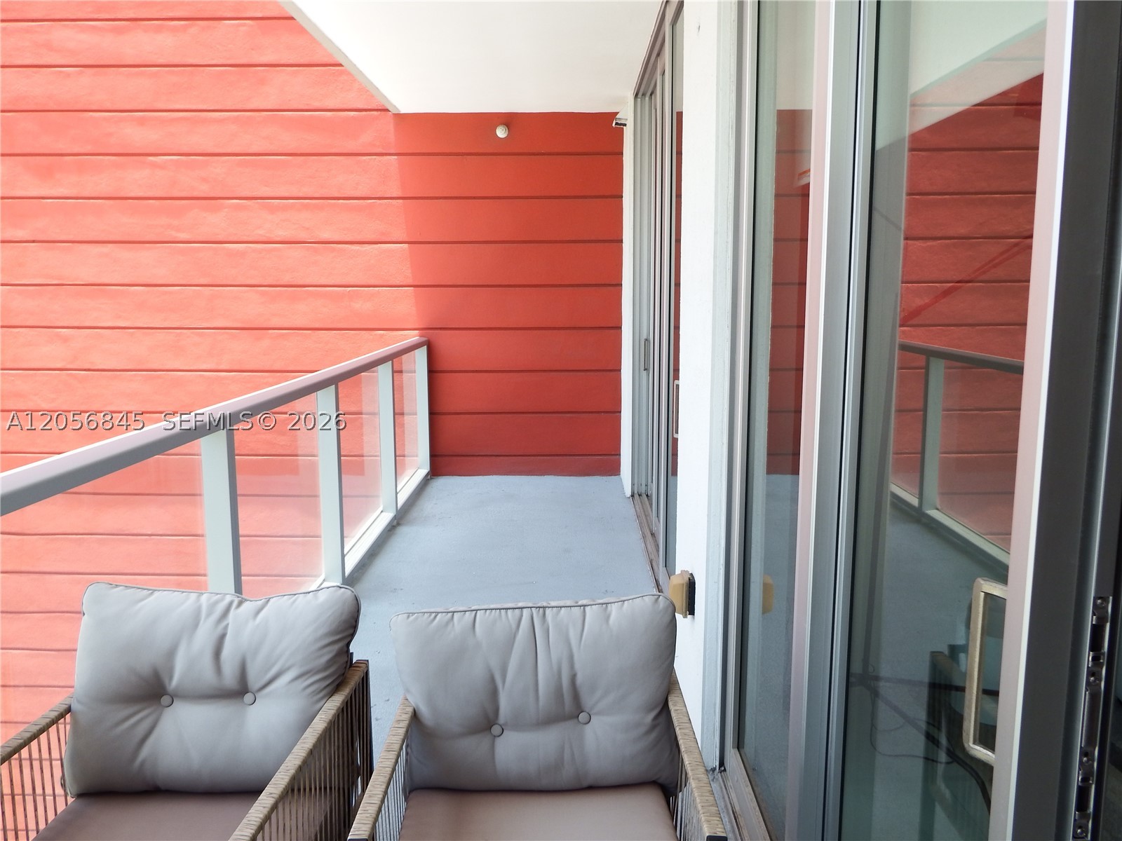 MIDTOWN AT DORAL - Residential Lease