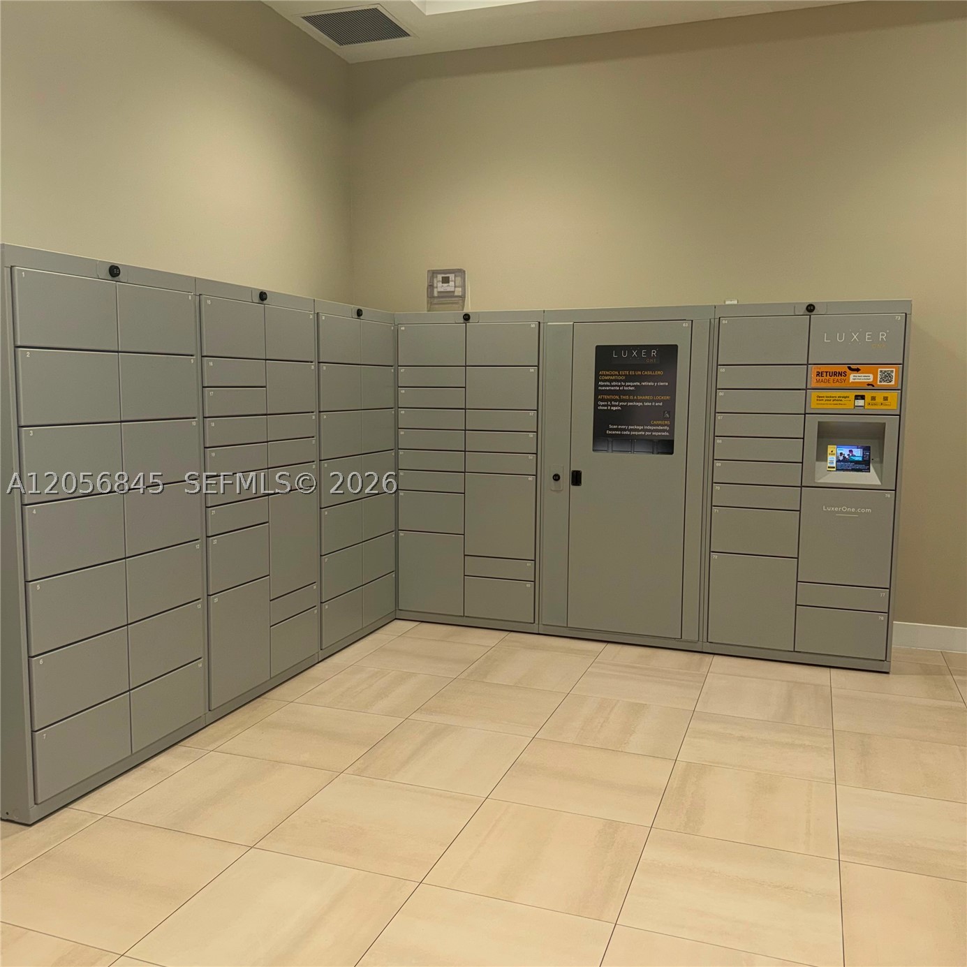 MIDTOWN AT DORAL - Residential Lease