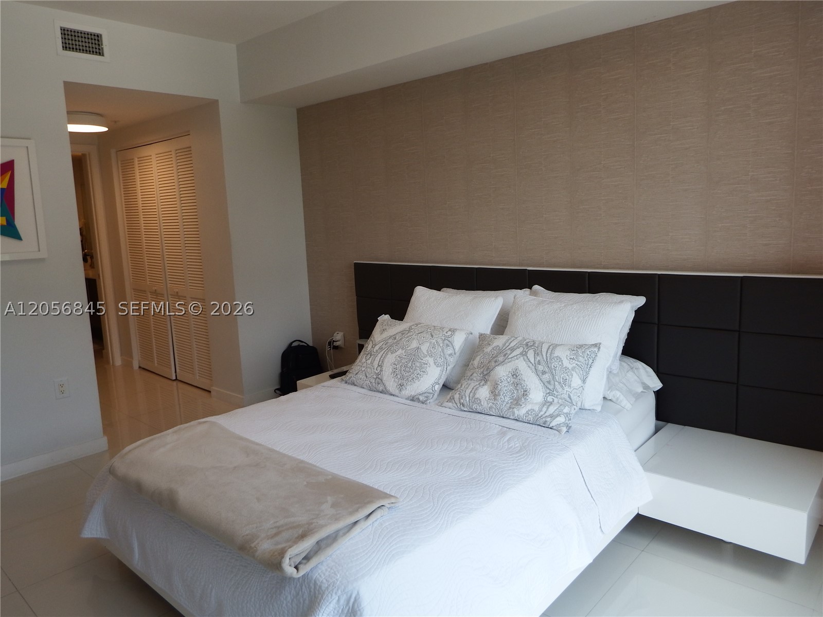 MIDTOWN AT DORAL - Residential Lease
