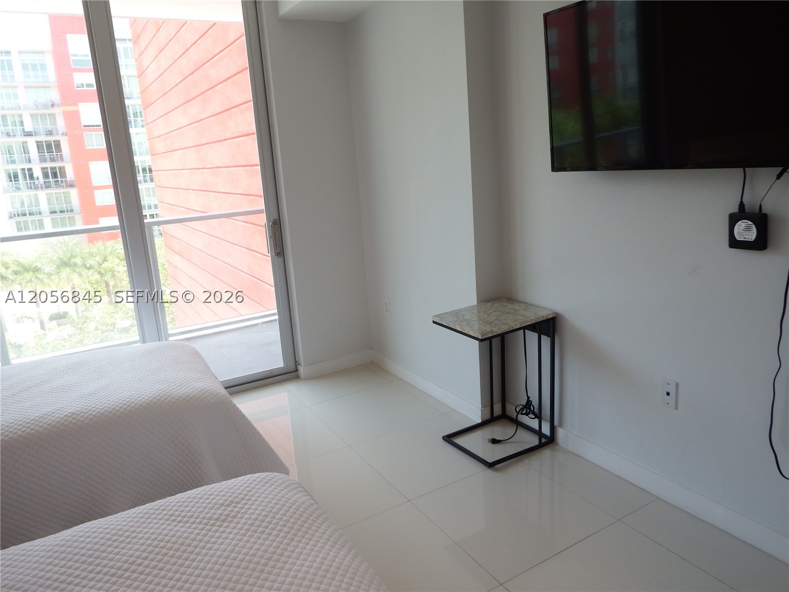 MIDTOWN AT DORAL - Residential Lease