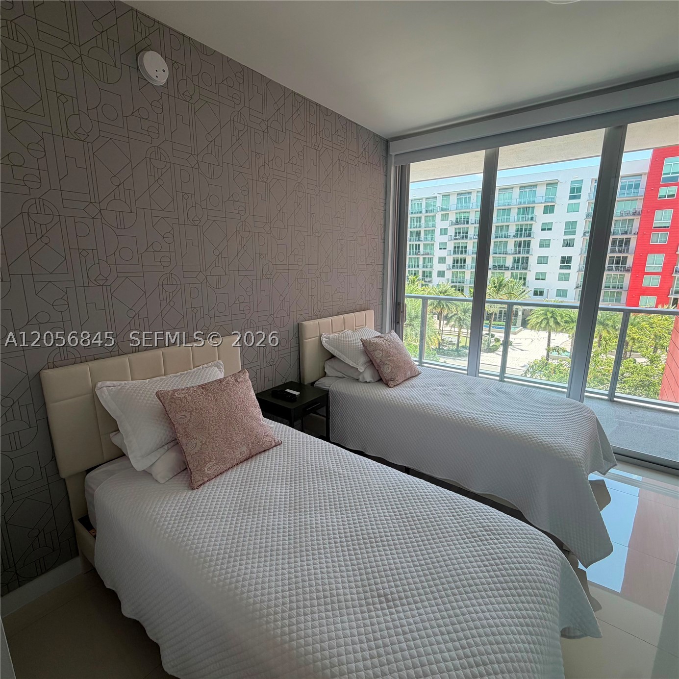 MIDTOWN AT DORAL - Residential Lease