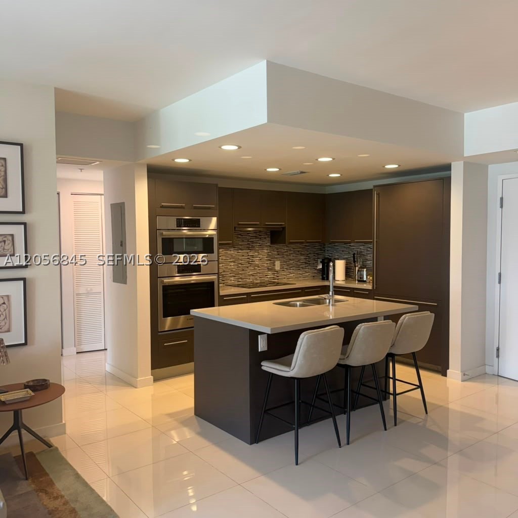 MIDTOWN AT DORAL - Residential Lease