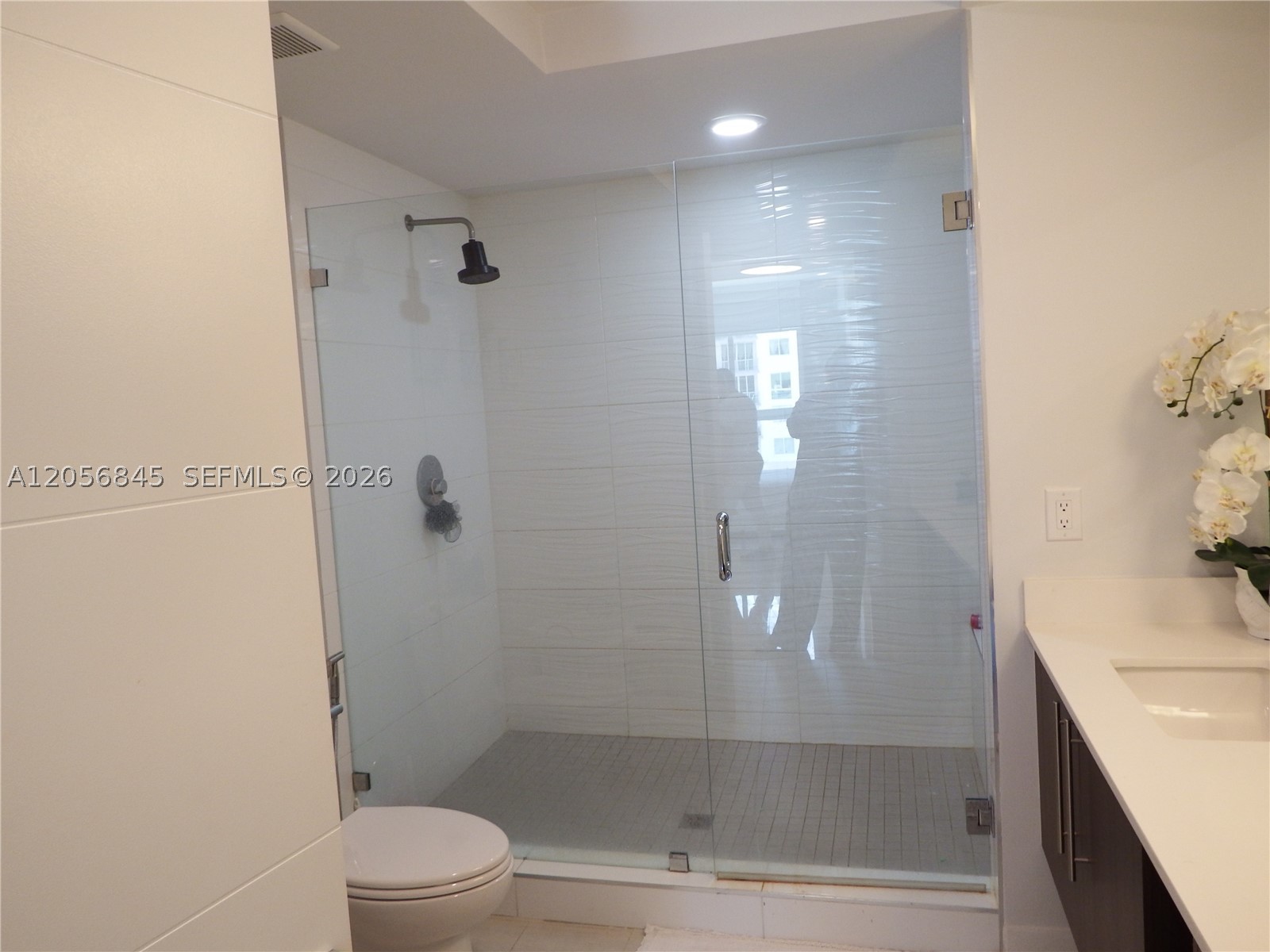 MIDTOWN AT DORAL - Residential Lease
