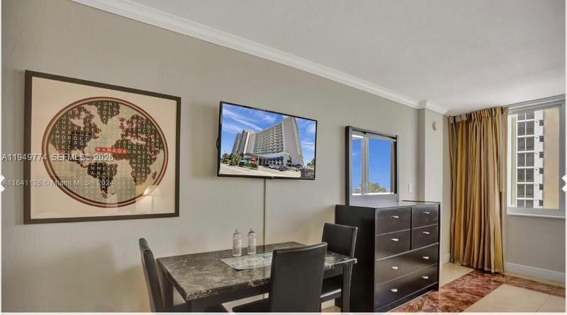 THE AVENTURA BEACH CLUB C - Residential