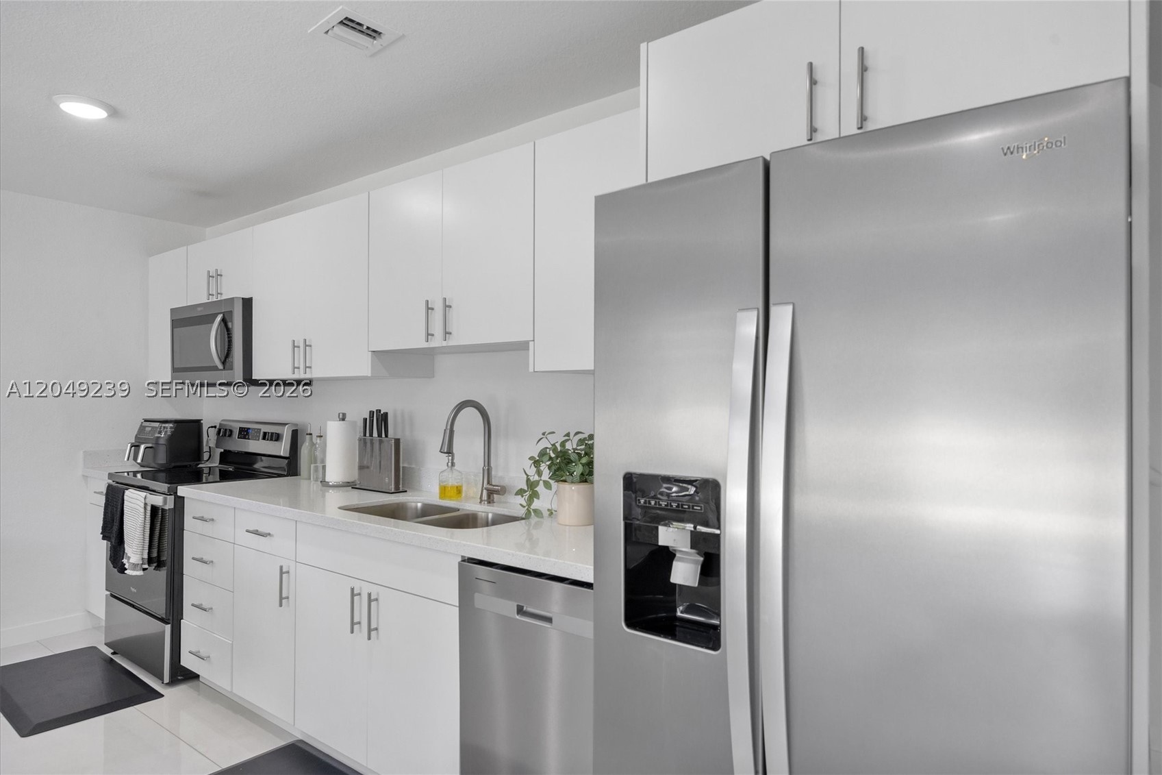Grandeville Place - Residential