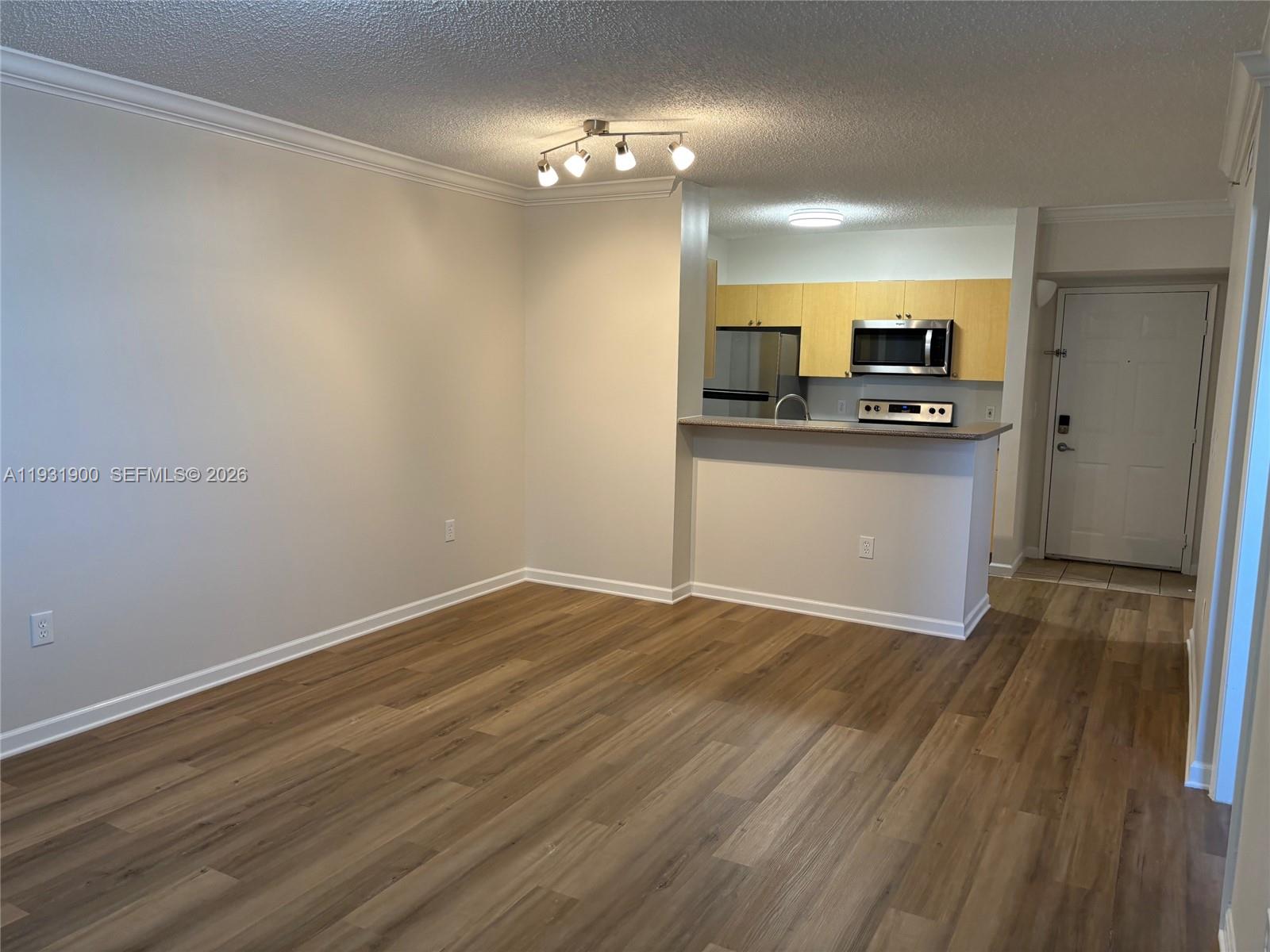 REGENT PARK CONDO - Residential
