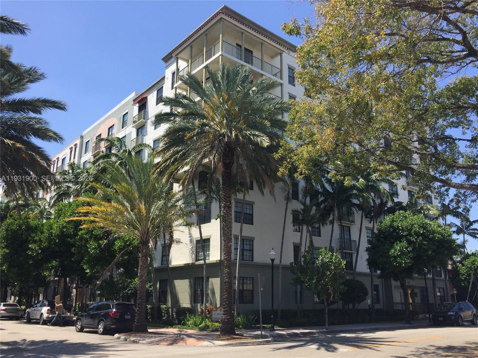 Spacious 1 bedroom/1 bath condo at Regent Park in Downtown Hollywood. Unit has vinyl plank floors throughout, full size washer/dryer in unit. Newer SS appliances and newer AC, all freshly painted. The community has a large pool to enjoy, as well as a hot tub, BBQ area, 24hr fitness center and more. Parking garage is attached to the building, providing easy access. Just steps to everything Downtown Hollywood has to offer and less than 2 miles to Hollywood Beach.