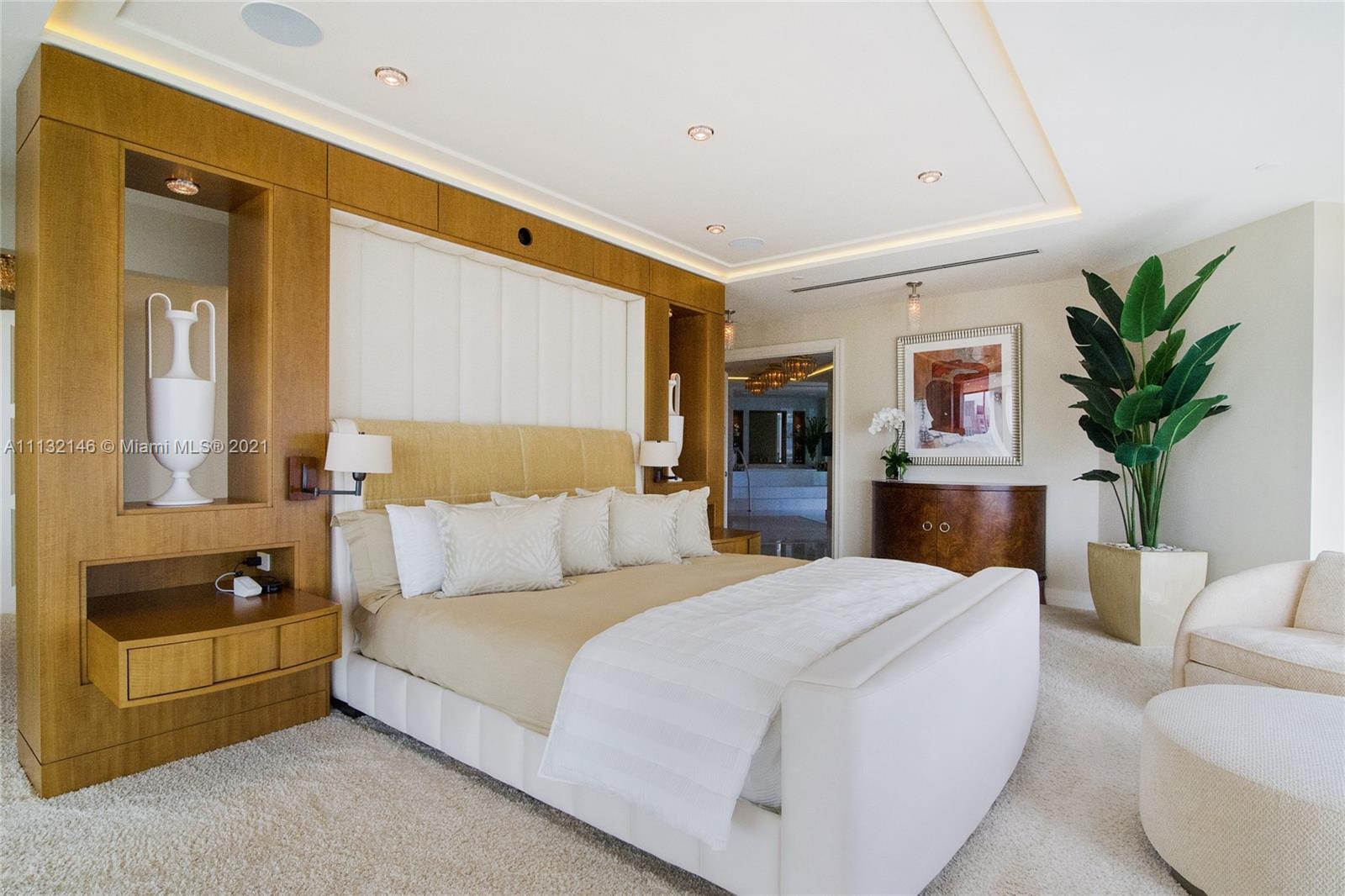 LAS OLAS RIVER HOUSE COND - Residential