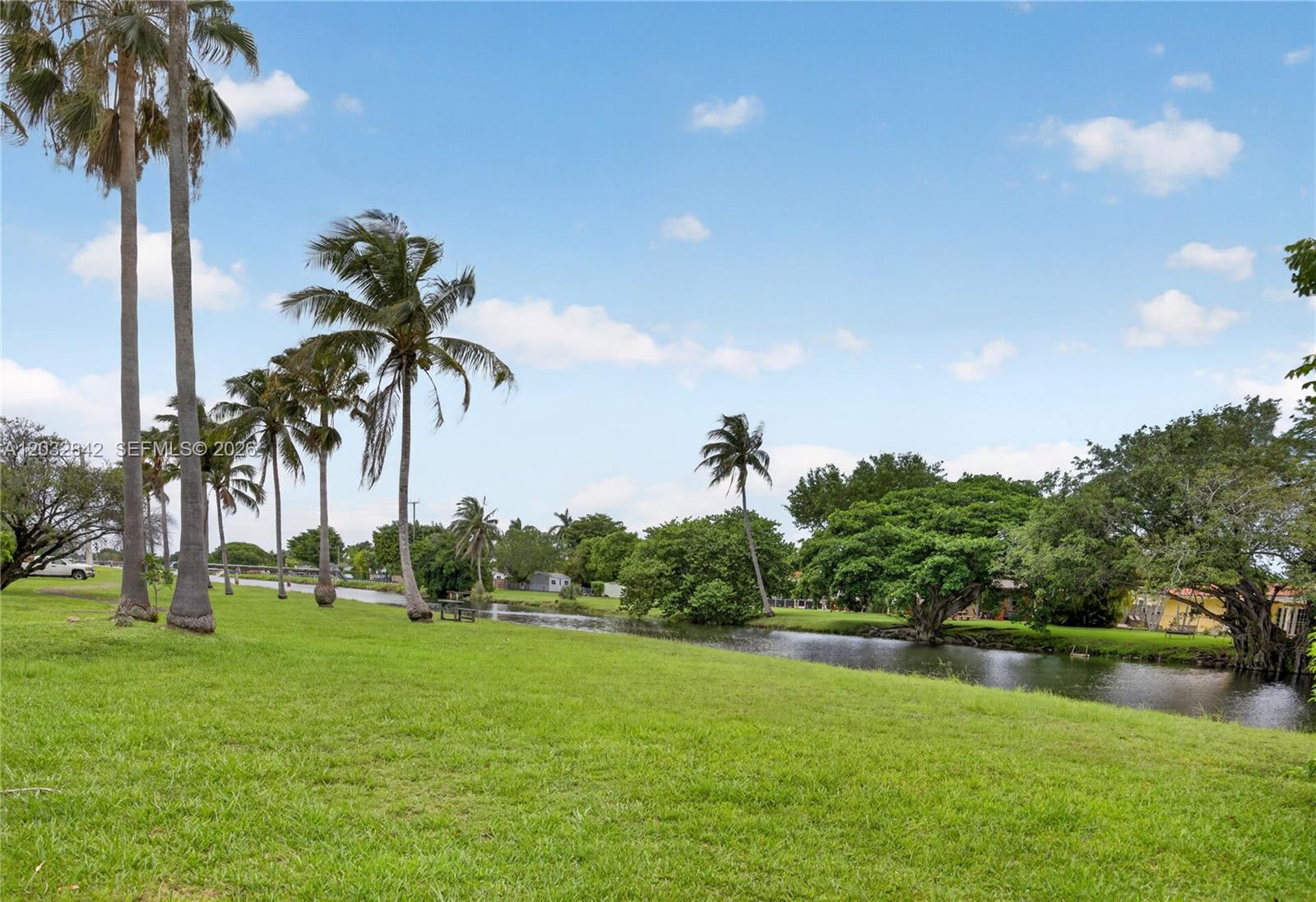 HIDDEN LAKE AT KENDALL - Residential