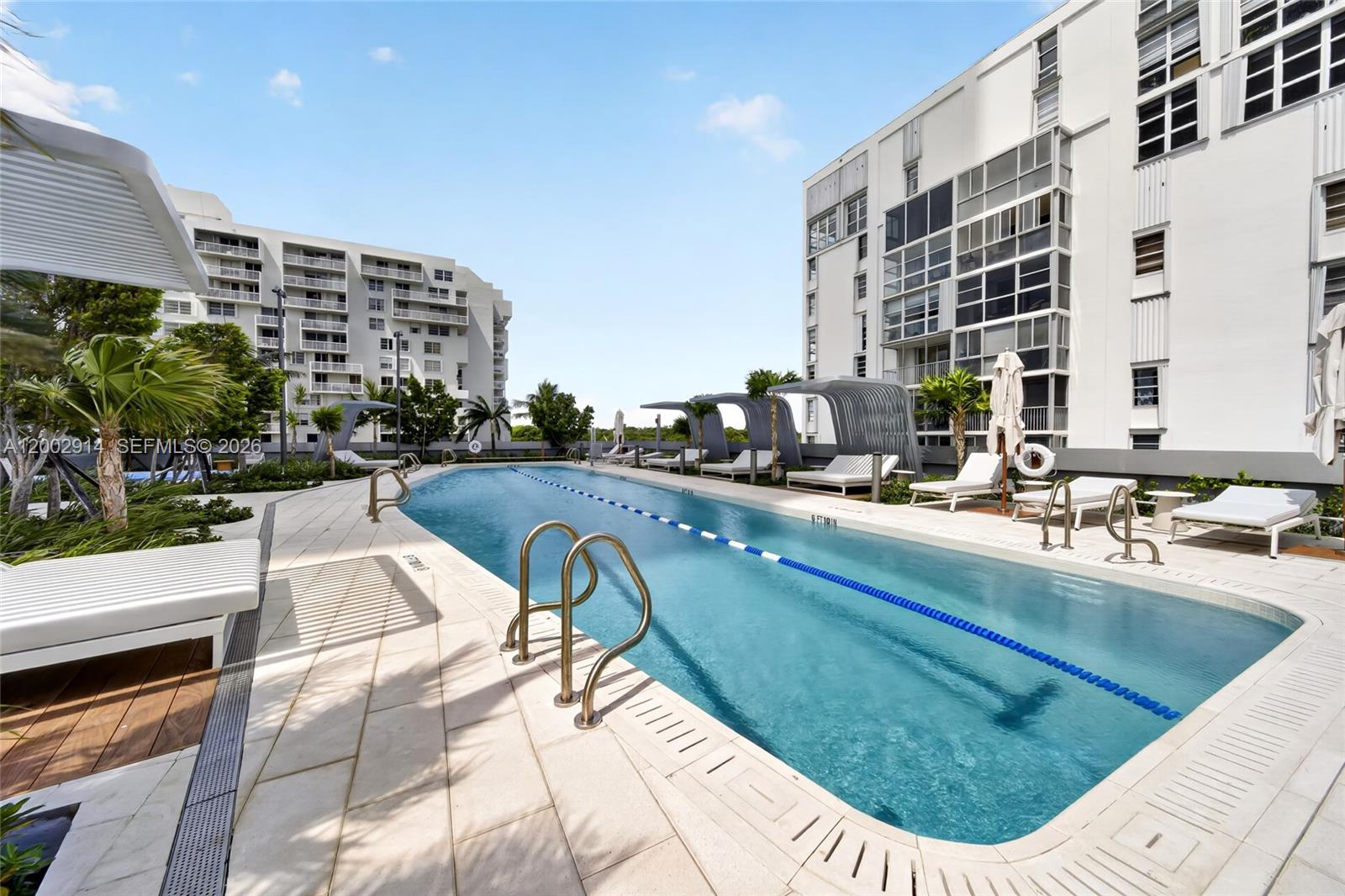 Una Residences - Residential