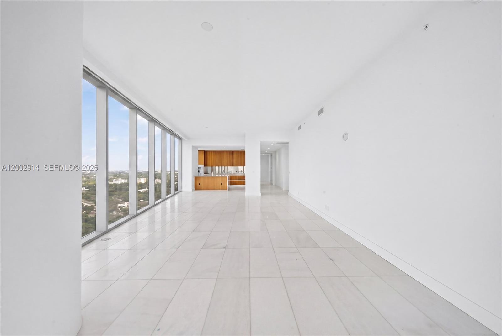 Una Residences - Residential