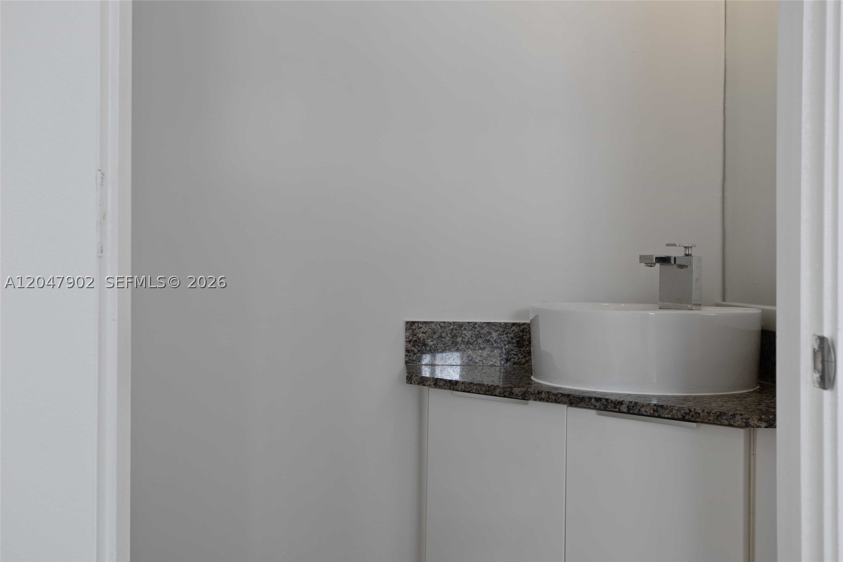 BAYWOOD - Residential