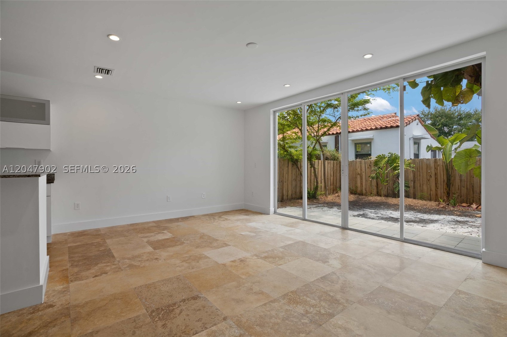 BAYWOOD - Residential