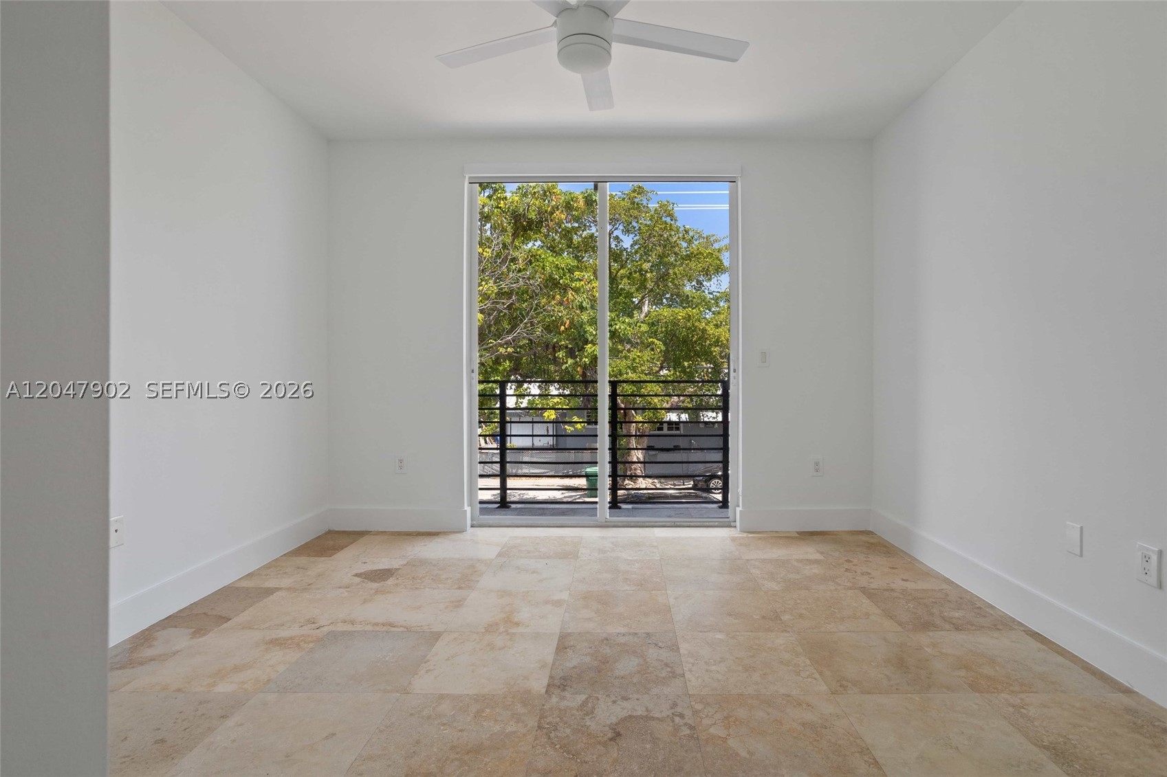 BAYWOOD - Residential
