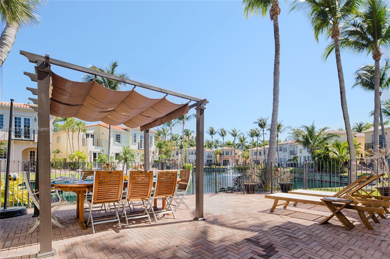 AVENTURA LAKES PHASE 1 - Residential