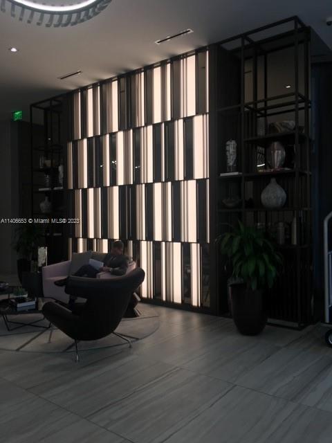 4010 SOUTH OCEAN CONDO - Residential