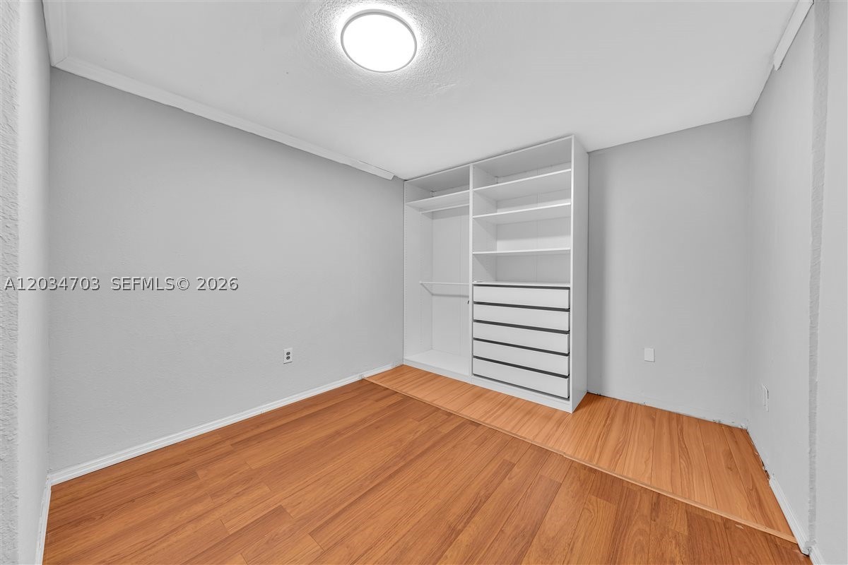 ALAMEDA BY THE LAKE - Residential
