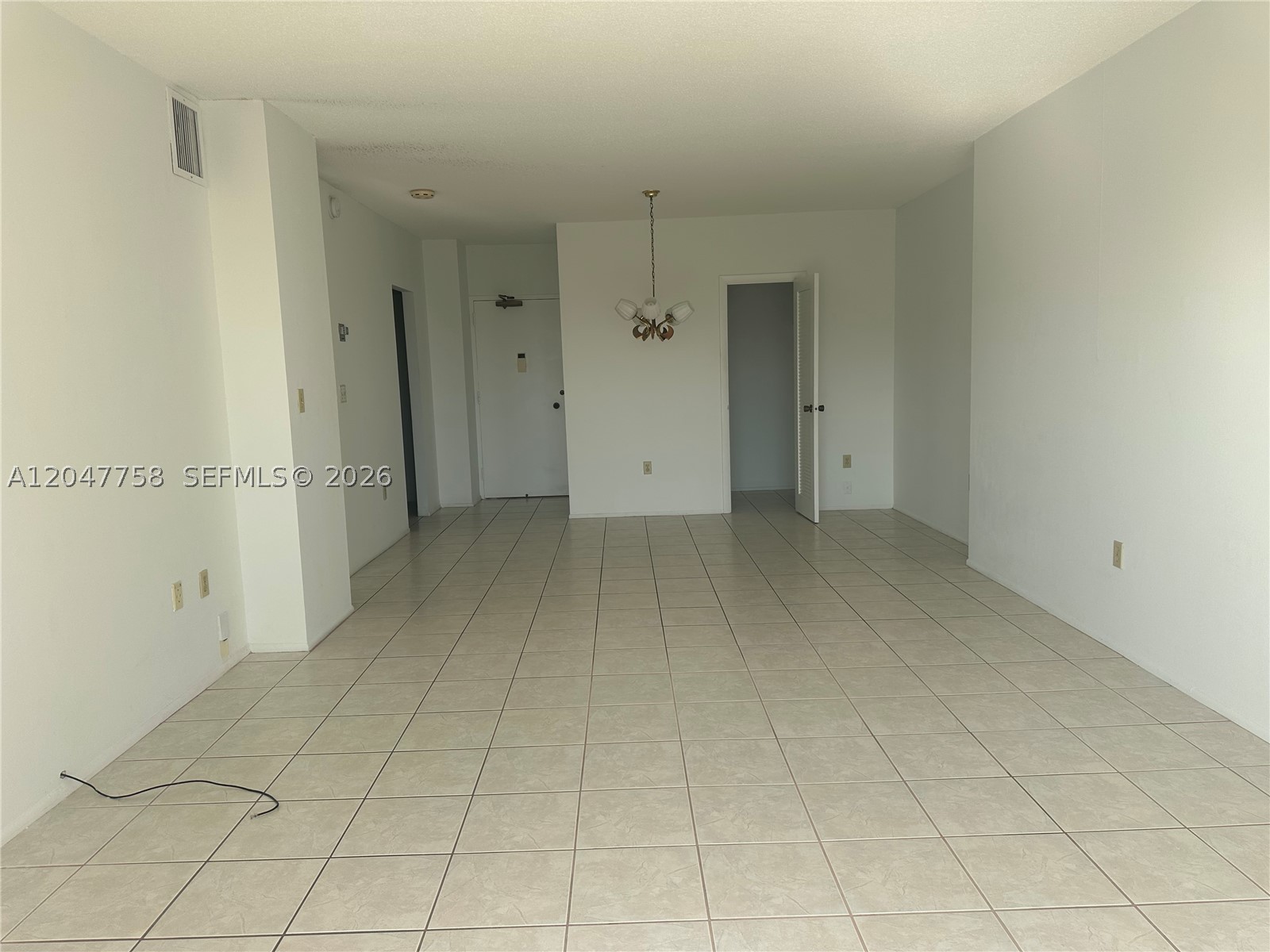 HEMISPHERES CONDO - Residential Lease