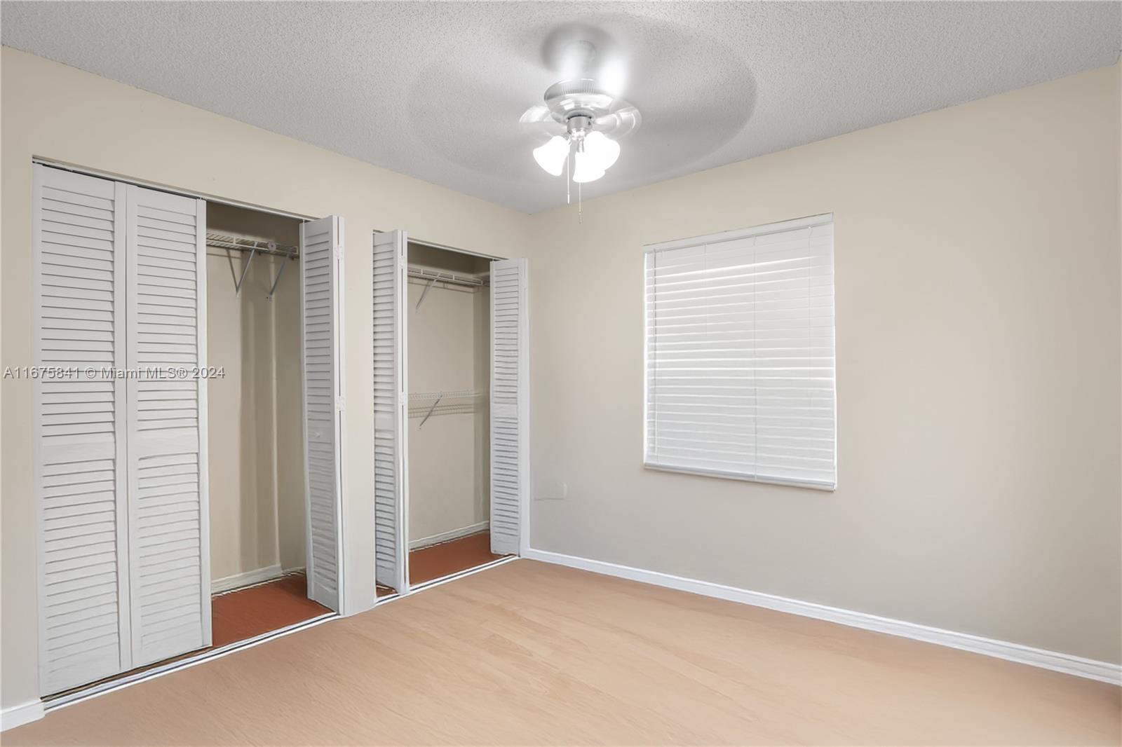 VILG HOMES COUNTRY WALK C - Residential