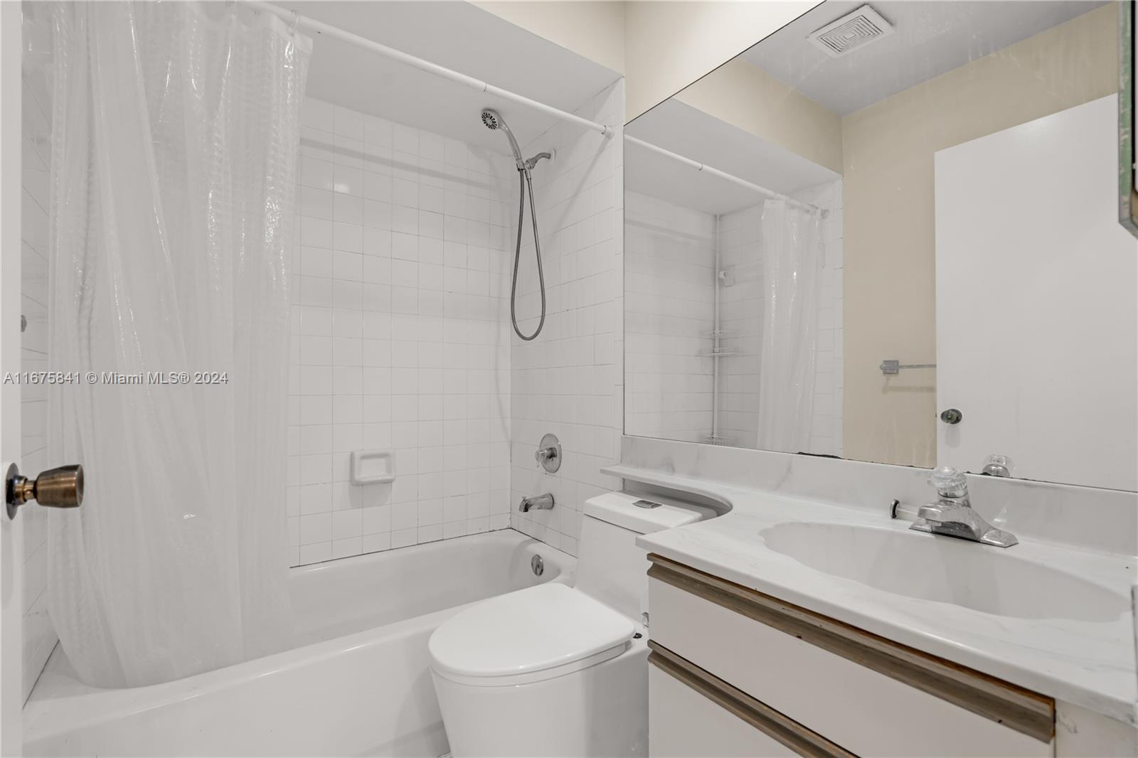 VILG HOMES COUNTRY WALK C - Residential