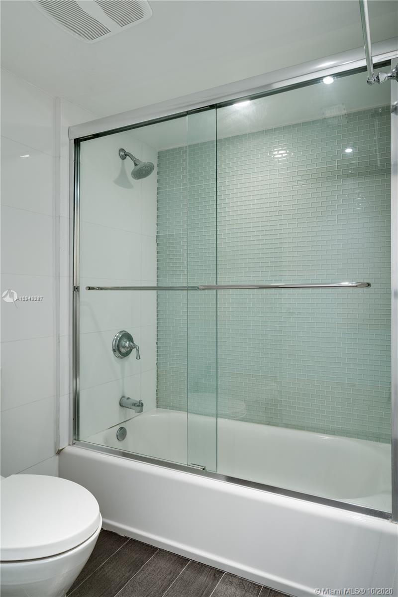 BRICKELL PARK CONDO - Residential