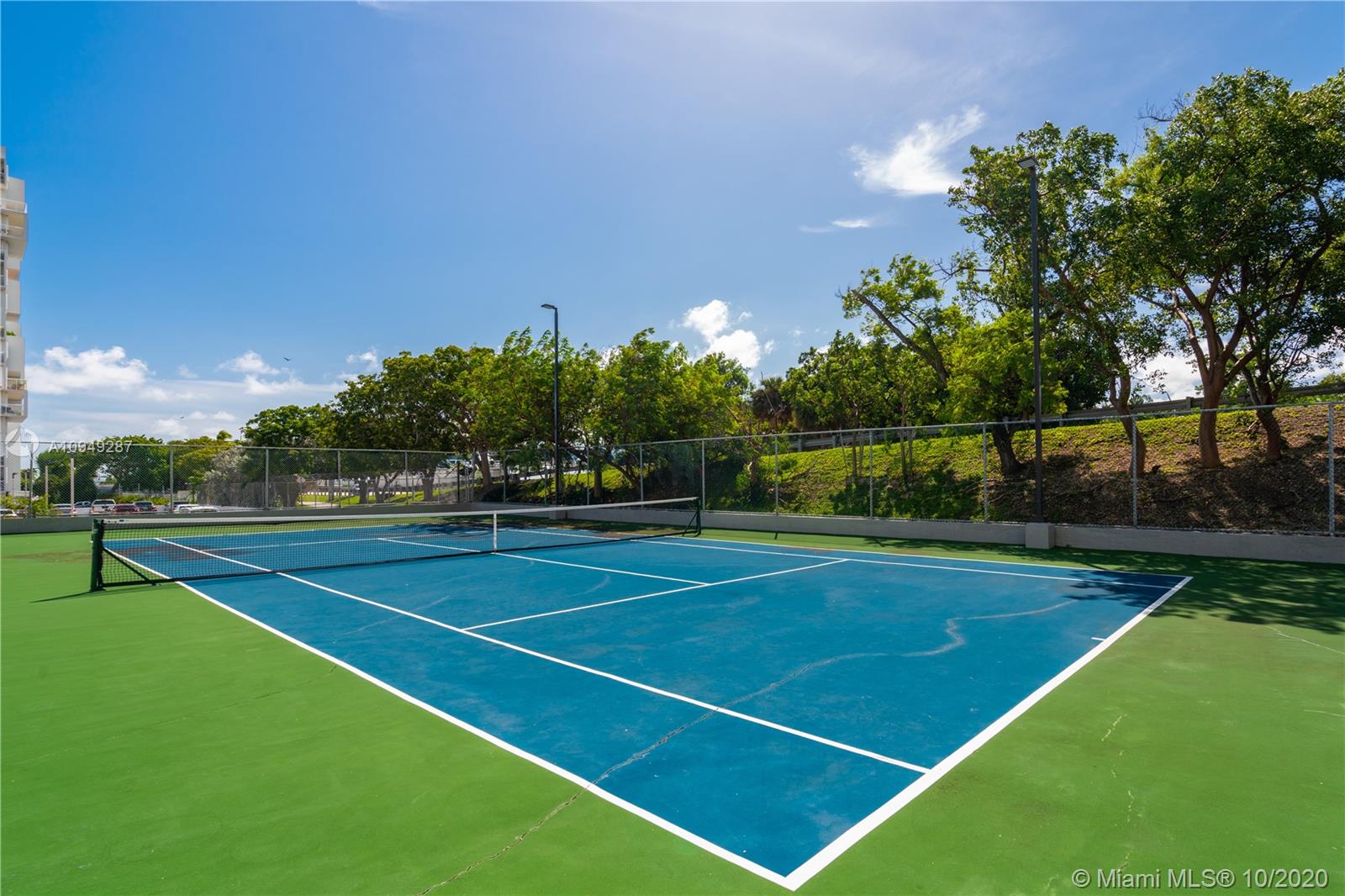 BRICKELL PARK CONDO - Residential