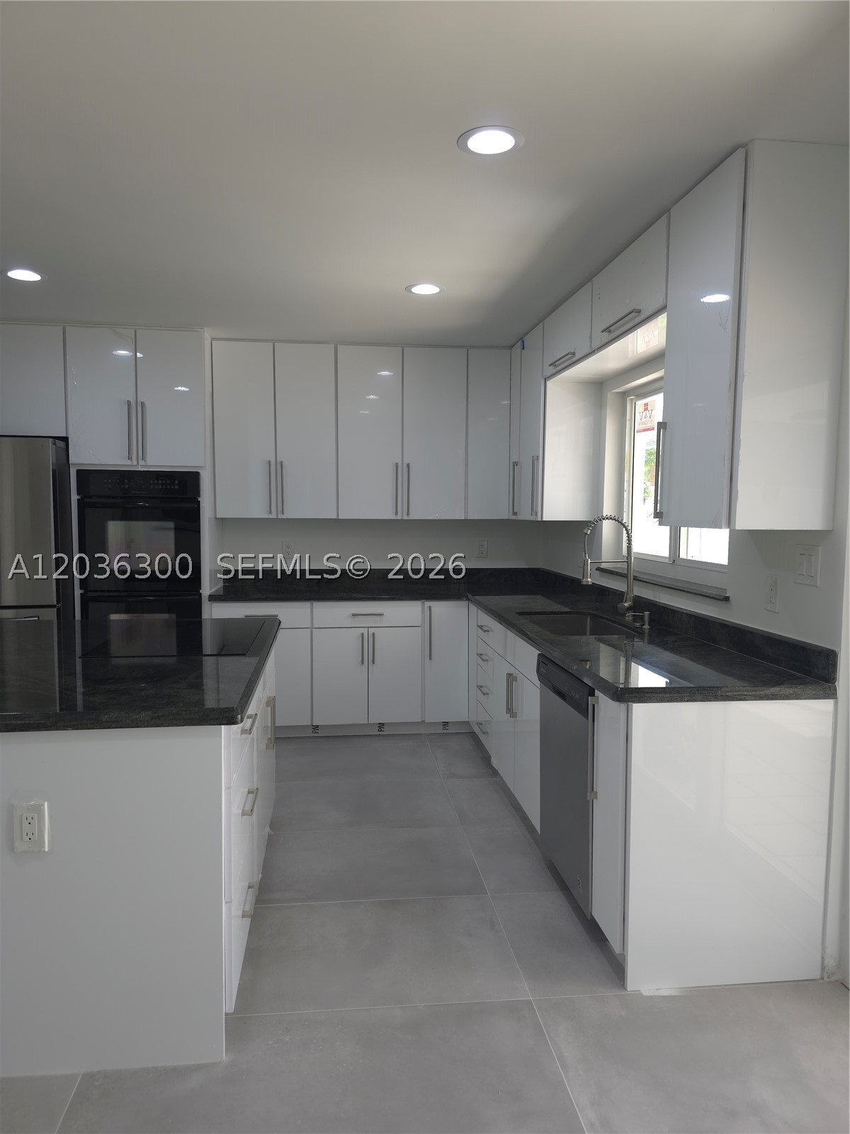 THUMB POINT SUBDIVISION - Residential Lease