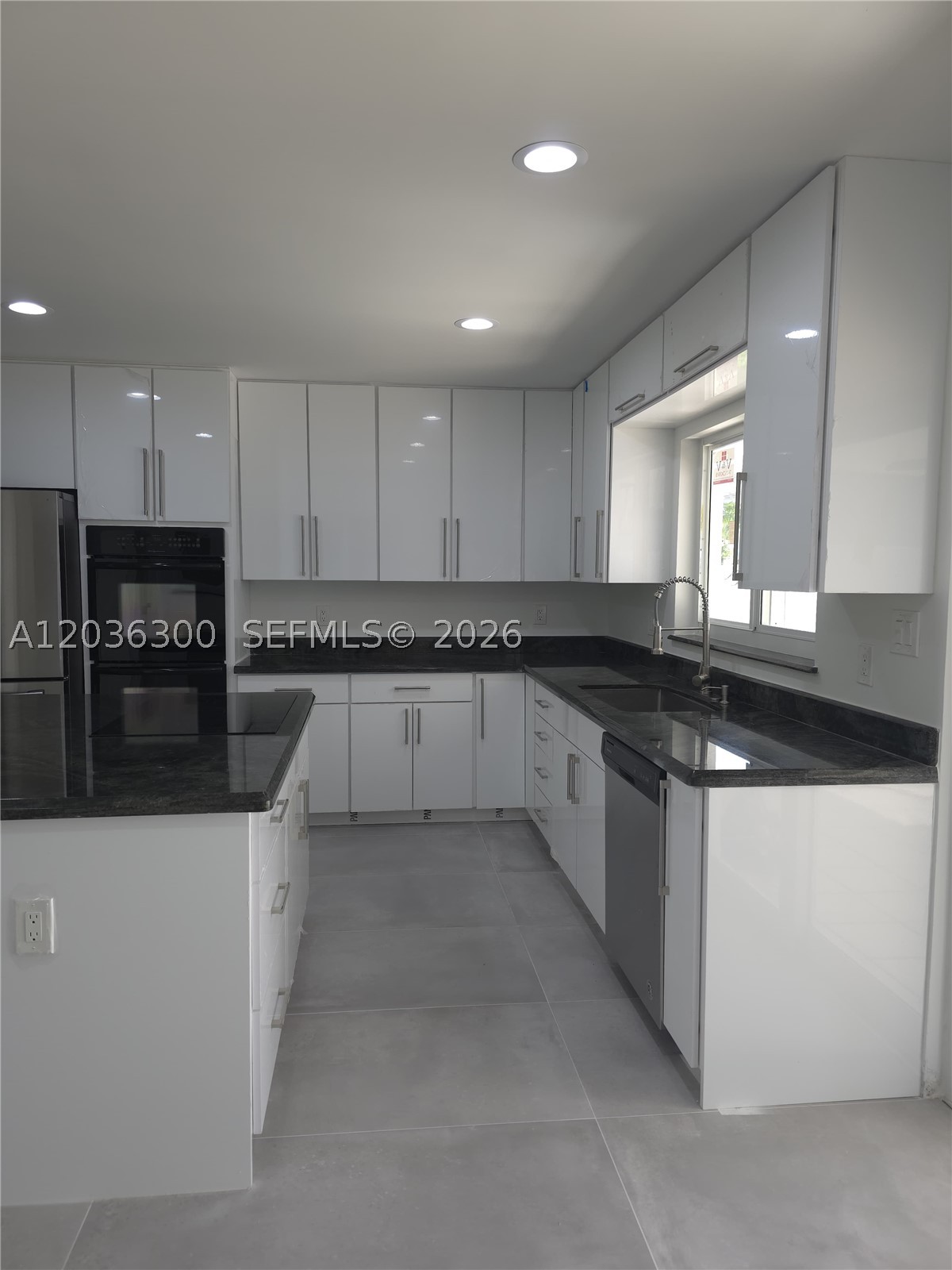 THUMB POINT SUBDIVISION - Residential Lease
