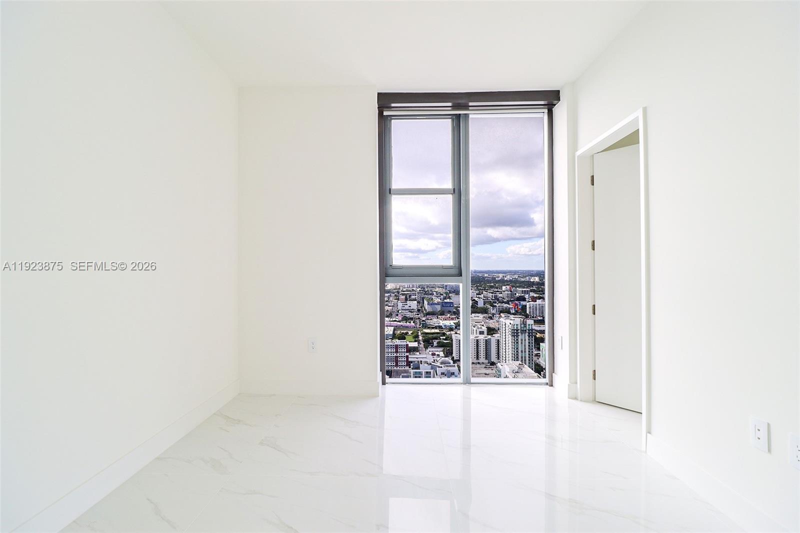 Aria Reserve Miami - Residential