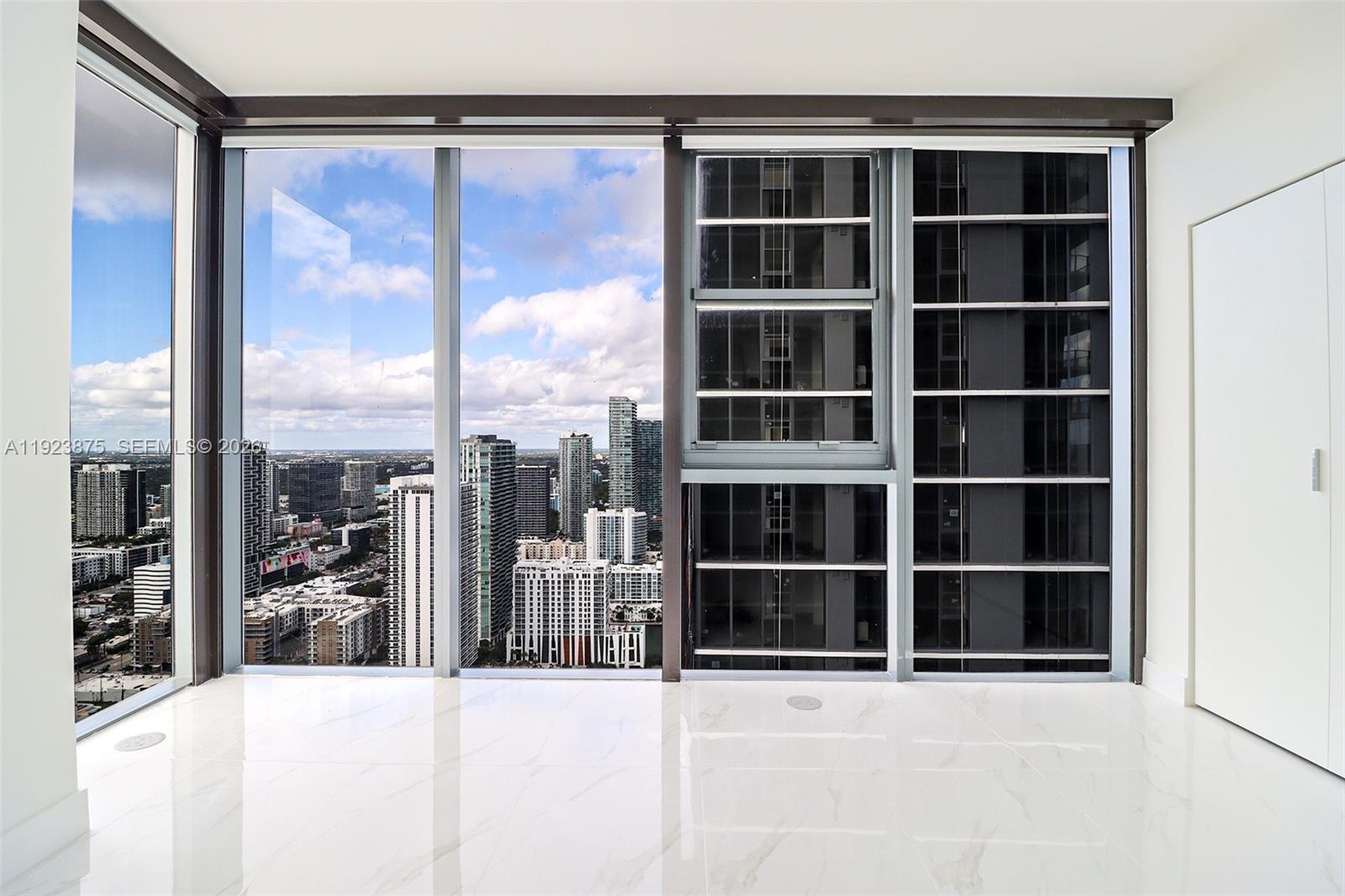 Aria Reserve Miami - Residential