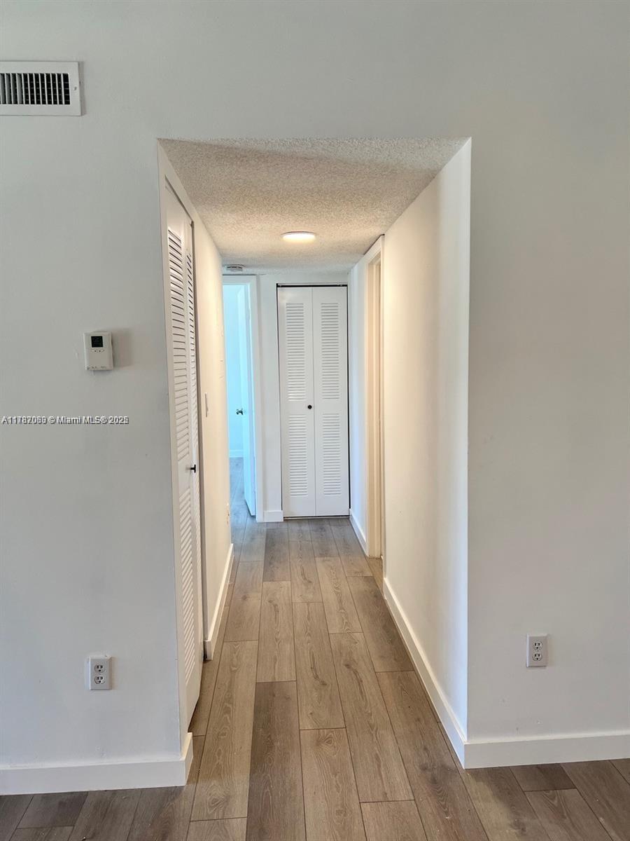 LAKEVIEW AT THE HAMMOCKS - Residential Lease
