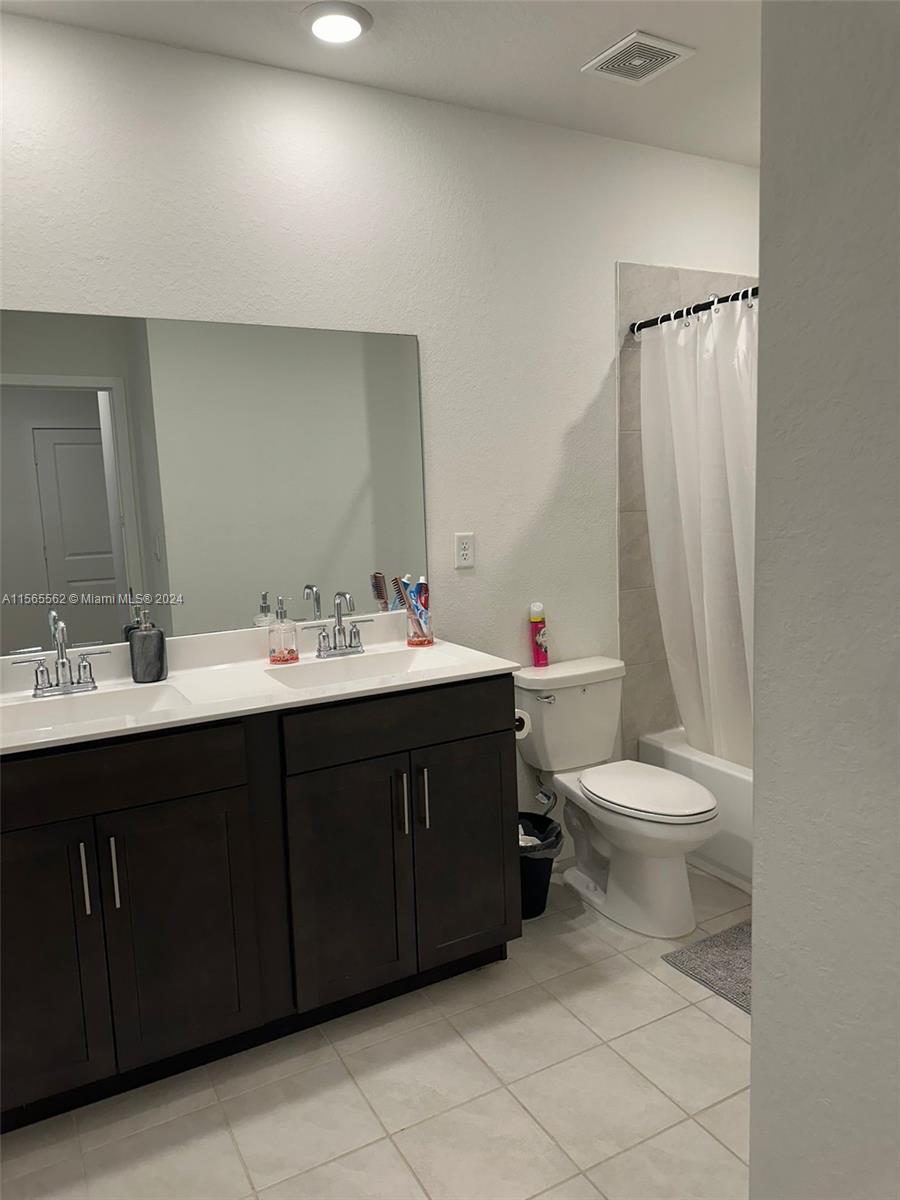 CEDAR AT KEYS GATE - Residential Lease