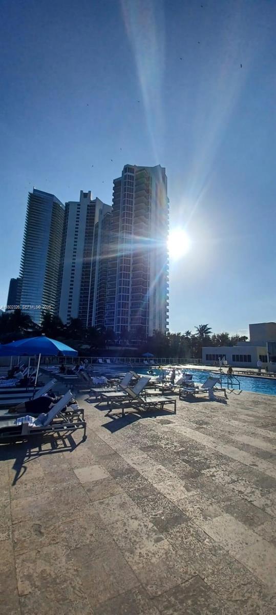 THE AVENTURA BEACH CLUB C - Residential