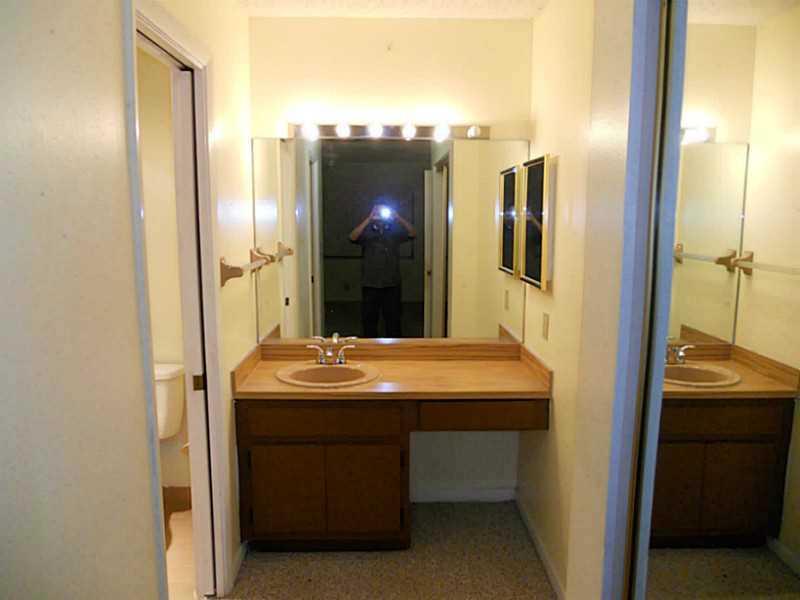 PALM-AIRE VILLAGE - Residential Lease