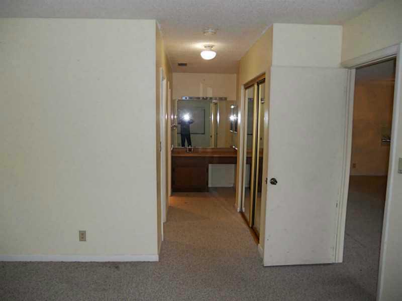 PALM-AIRE VILLAGE - Residential Lease