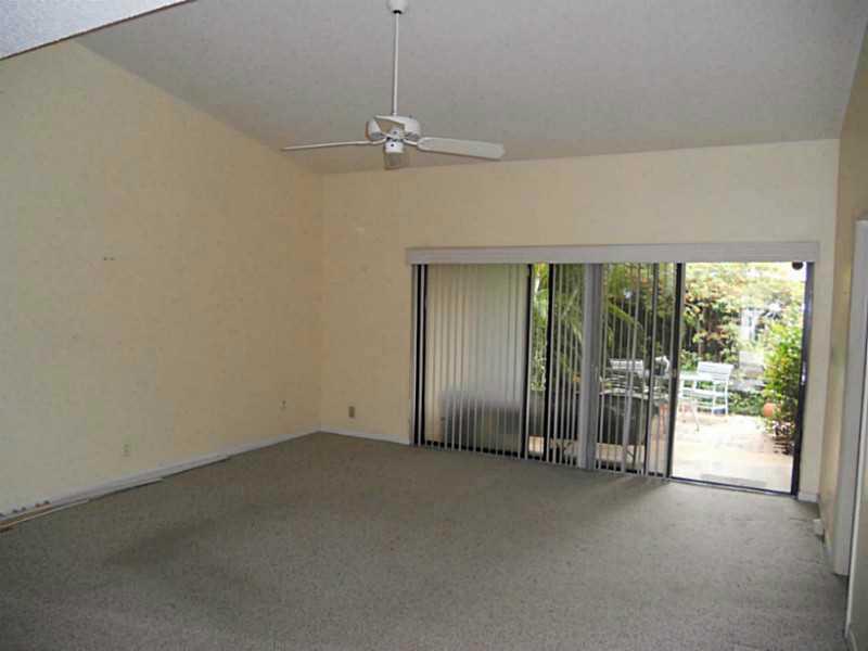 PALM-AIRE VILLAGE - Residential Lease