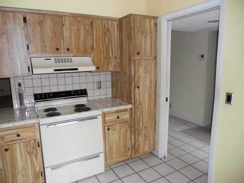PALM-AIRE VILLAGE - Residential Lease