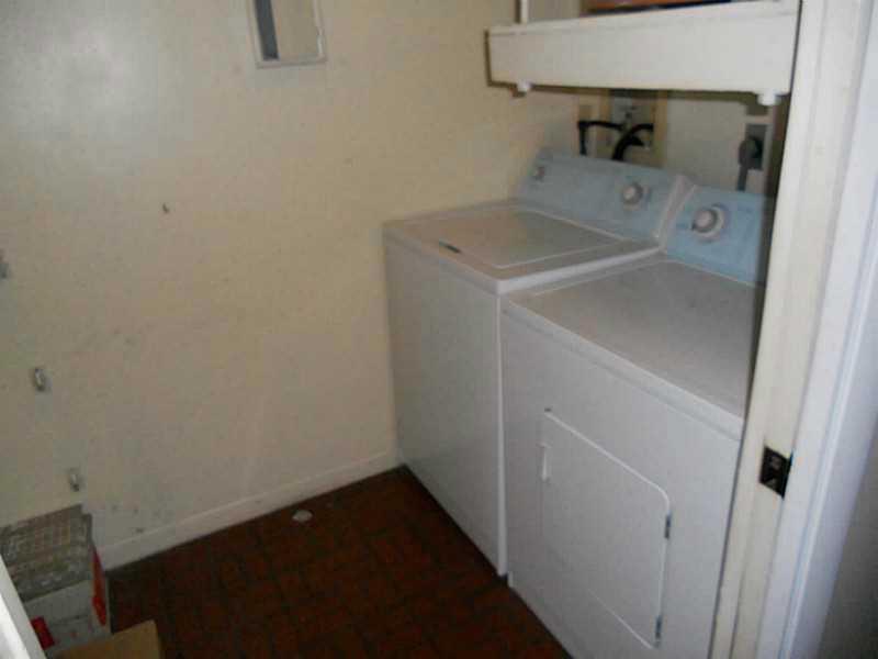 PALM-AIRE VILLAGE - Residential Lease