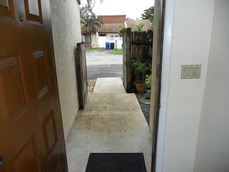 PALM-AIRE VILLAGE - Residential Lease