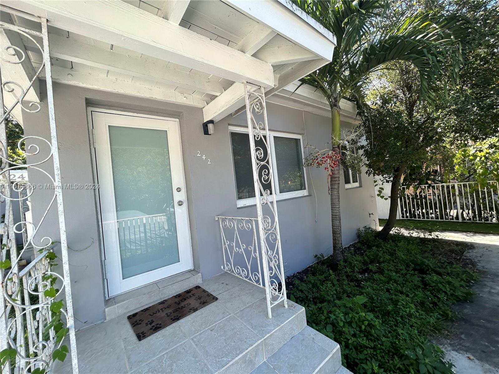 DIXIE HIGHWAY TRACK - Residential Income