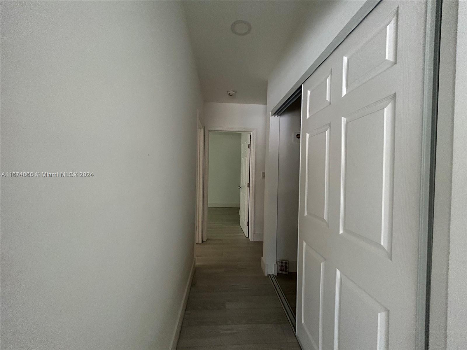DIXIE HIGHWAY TRACK - Residential Income