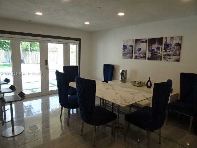 PRINCETONIAN ESTATES - Residential