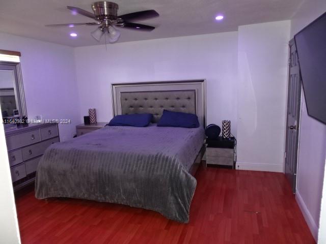 PRINCETONIAN ESTATES - Residential