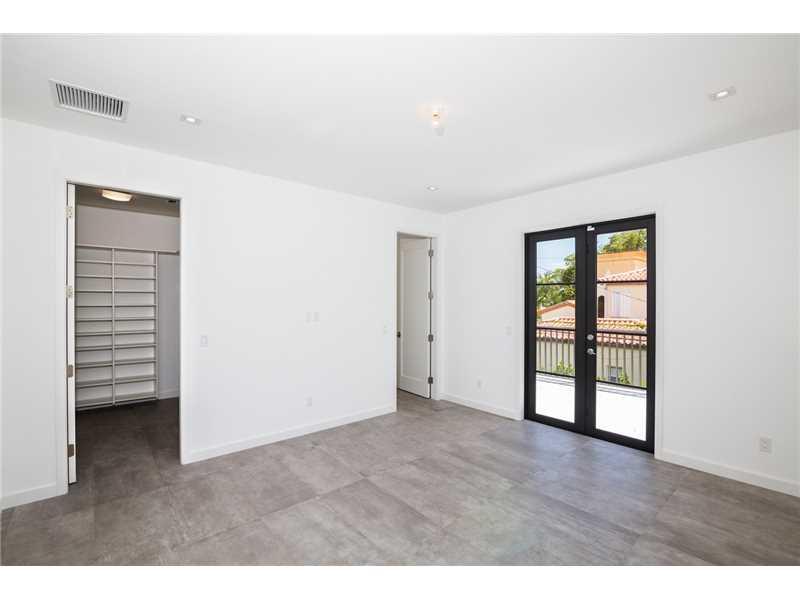 Coconut Grove Sec 1 - Residential
