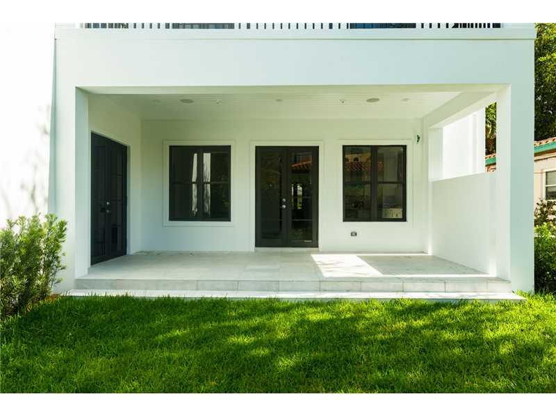 Coconut Grove Sec 1 - Residential